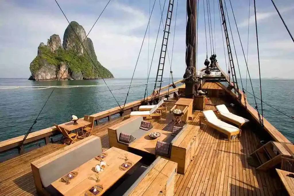 Teak fore deck craftsmanship aboard the Silolona luxury phinisi